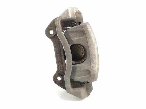 Used Right front brake caliper HYUNDAI TUCSON (JM) [2004-2019]  12428969