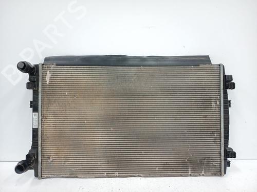 Used Water radiator Water radiator 38711461 38711461