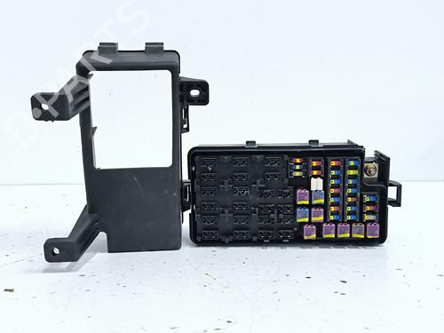 Used Fuse box Fuse box CHEVROLET LACETTI (J200) 1.6 (109 hp) 39944923 39944923
