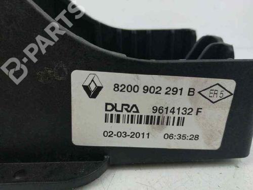 Gear lever RENAULT LATITUDE (L70_) 2.0 dCi 150 (L70H) | BP8215889M90 