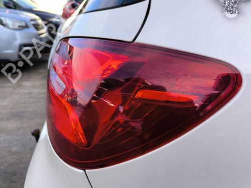Right taillight MERCEDES-BENZ A-CLASS (W176) A 200 CDI / d (176.008) | BP31905054C35