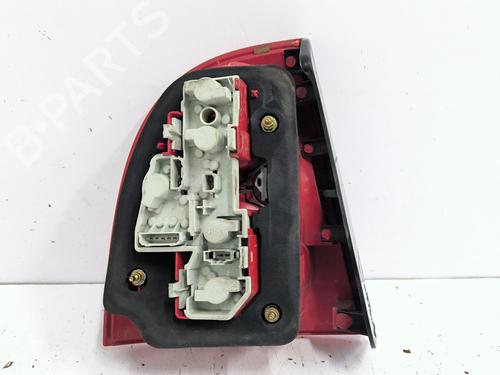 Right taillight VW PASSAT B5.5 (3B3) 1.9 TDI | BP35950511C35 - Image 2
