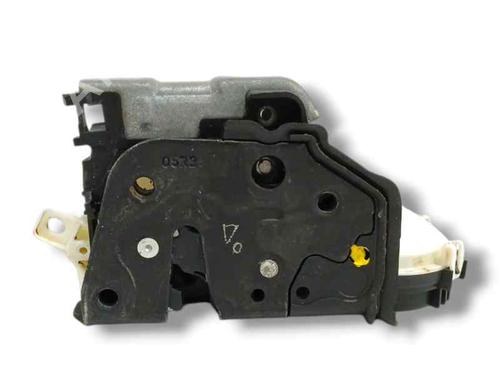 Venstre bagtil lås AUDI Q2 (GAB, GAG) 35 TFSI (150 hp) 28022740