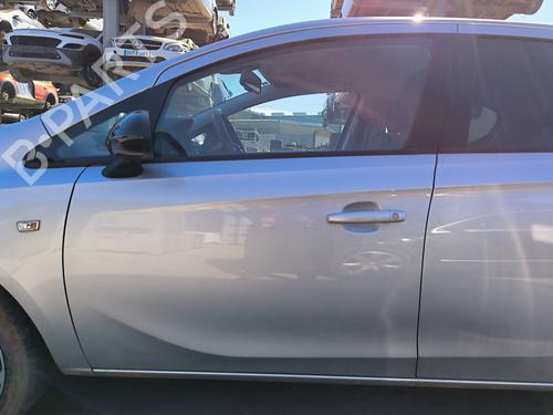 dr-venstre-fortil-opel-corsa-e-x15-2014-32346189 main image