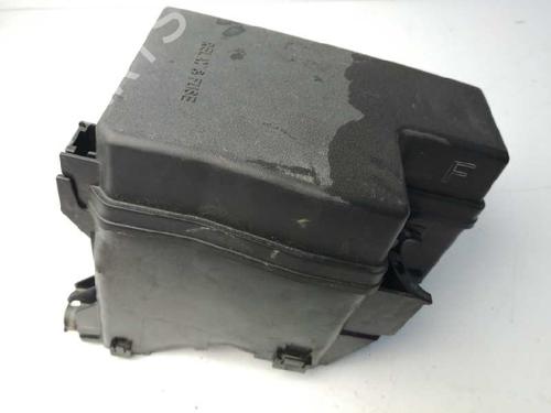 Used Fuse box Fuse box 8357076 8357076