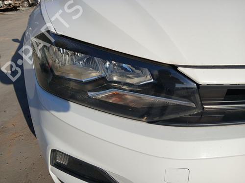 Used Right headlight Right headlight VW POLO VI (AW1, BZ1, AE1) 1.0 (75 hp) 36406504 36406504