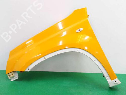 Used Left front fenders NISSAN X-TRAIL II (T31) 2.0 dCi 4x4 (150 hp) 8049294