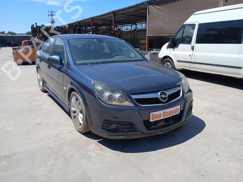 Pièces Détachées Usagées OPEL VECTRA C GTS (Z02)  1.9 CDTI (F68)  4683435
