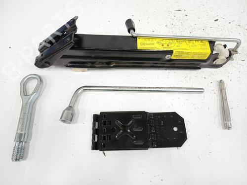 Used Jack Kit MERCEDES-BENZ GL-CLASS (X164) GL 320 CDI 4-matic (164.822) (224 hp) 30836558