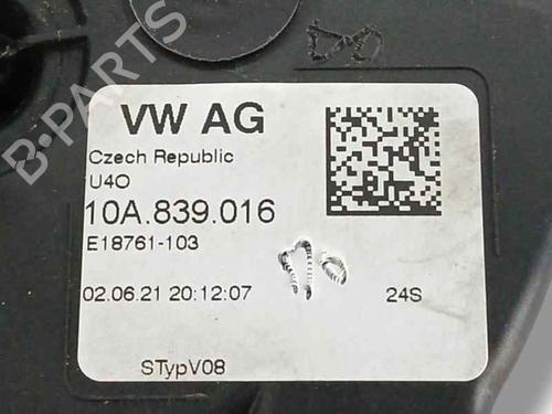 Rear right lock SEAT ARONA (KJ7, KJP) 1.0 TSI | BP28095162C99 