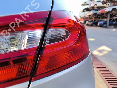 Used Right taillight FORD FIESTA VII (HJ, HF) 1.1 Ti-VCT (86 hp) 32844923