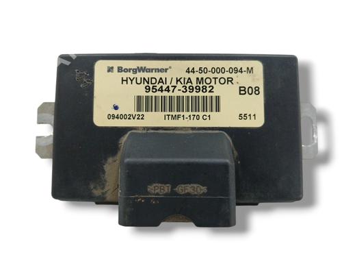 Used Electronic module HYUNDAI TUCSON (JM) 2.0 CRDi All-wheel Drive (113 hp) 19640864