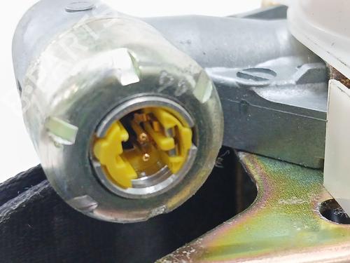 Front right seatbelt TOYOTA RAV 4 II (_A2_) 2.0 4WD (ACA21, ACA20) | BP30176296I25