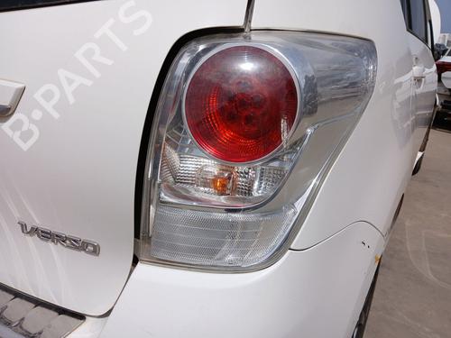 right-taillight-toyota-verso-_r2_-2009-2010-2011-2012-2013-2014-2015-2016-2017-2018-36693146 main image