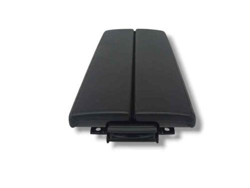 Used Armrest / Center console PEUGEOT 308 III (FB_, FH_, FP_, F3_, FM_) BlueHDi 130 (FBYHZL, FBYHZT) (131 hp) 28095192