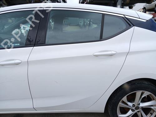 Puerta trasera izquierda OPEL ASTRA K (B16) 1.4 Turbo (68) (150 hp) 32138144