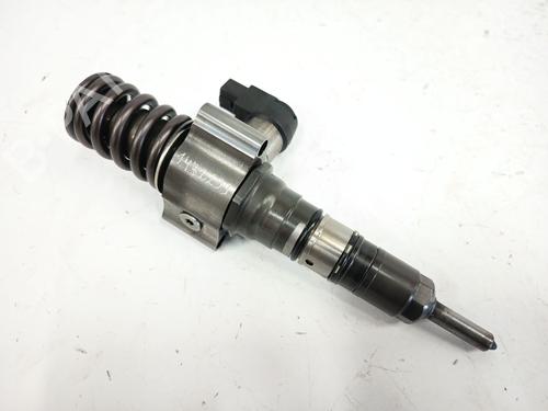 Spreder / Dyse VW PASSAT B6 (3C2) 2.0 TDI 16V (140 hp) 30571009