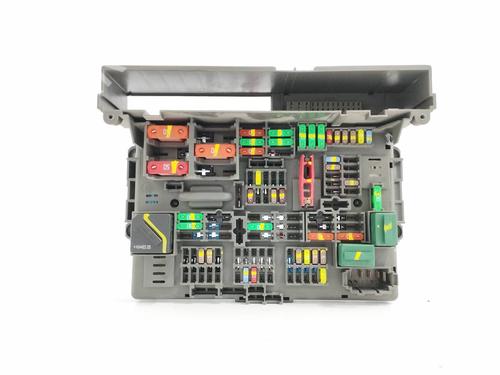 Used Fuse box BMW X1 (E84) sDrive 18 d (143 hp) 12586953