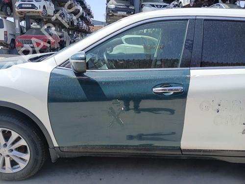 Used Left front door Left front door 36808390 36808390