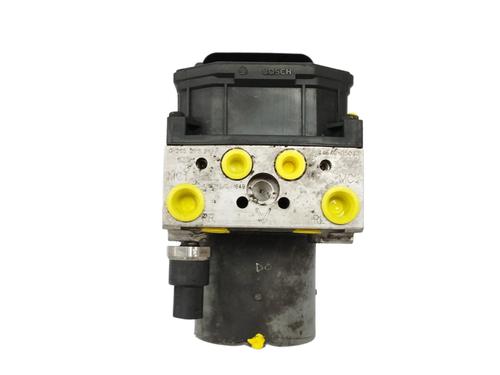 Used ABS pump TOYOTA AVENSIS (_T25_) 2.0 VVT-i (AZT250_, AZT250R) (147 hp) 17484986