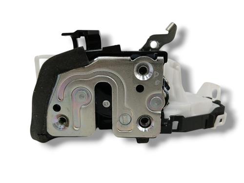 Used Rear right lock NISSAN QASHQAI III (J12) 1.3 DIG-T (140 hp) 23682596