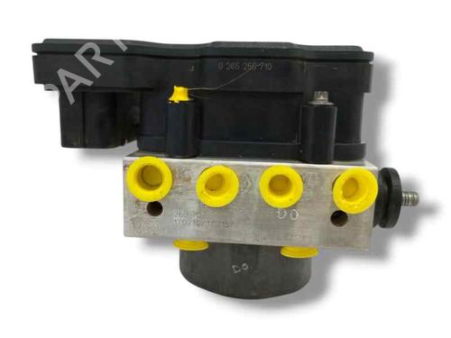 Used ABS pump DACIA SANDERO II TCe 90 (B8M1, B8MA, B8AC) (90 hp) 22521957