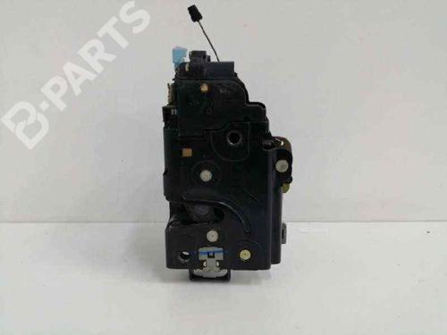 Used Front right lock RENAULT 19 I (B/C53_) 1.7 (92 hp) 8166033