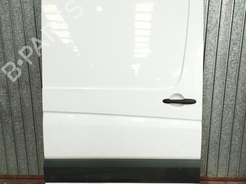 Used Right slide door MERCEDES-BENZ SPRINTER 3-t Van (B906) 200 Kompressor (171.442) (163 hp) 16480794