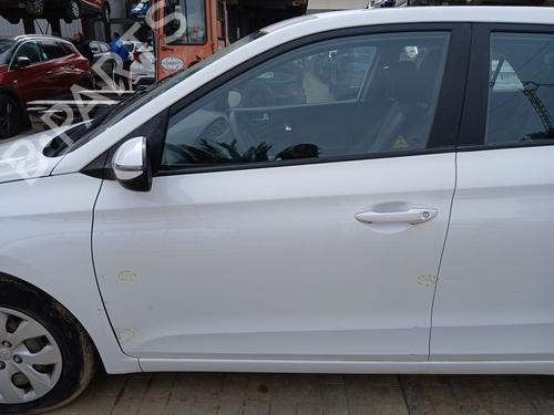 Used Left front door HYUNDAI i20 II (GB, IB) 1.0 T-GDI (101 hp) 32067793