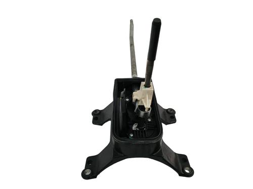 Used Gear lever OPEL CORSA E (X15) 1.4 Turbo (08, 68) (101 hp) 17590168