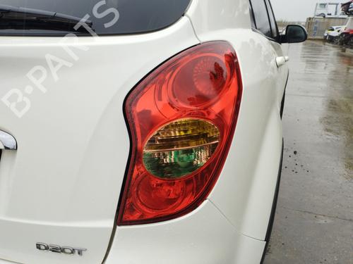 Used Right taillight Right taillight SSANGYONG KORANDO (CK) 2.0 e-XDi 4WD (175 hp) 40623912 40623912