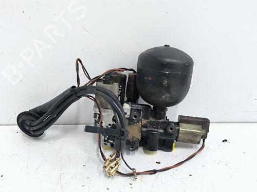 Used Suspension compressor Suspension compressor MERCEDES-BENZ 124 Saloon (W124) 300 E 4-matic (124.230) (180 hp) 34193819 34193819