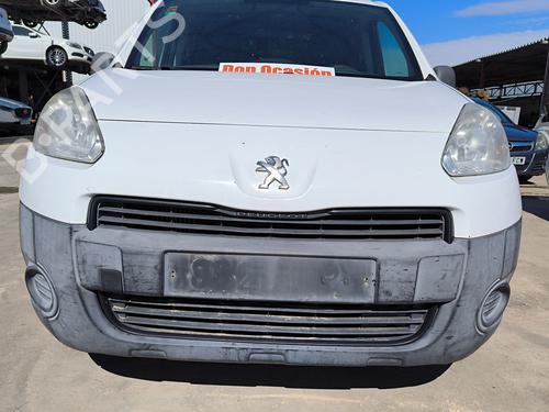 Used Front bumper Front bumper PEUGEOT PARTNER Box Body/MPV 1.6 HDi / BlueHDi 75 (75 hp) 34625822 34625822
