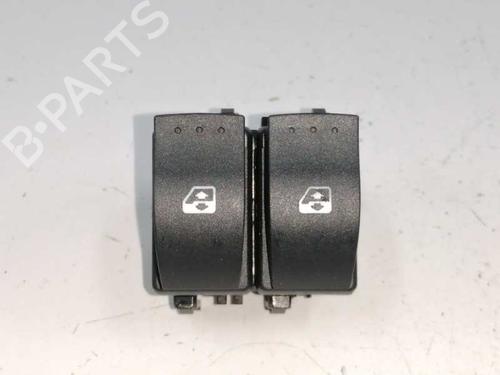 Used Left front window switch RENAULT TRAFIC II Platform/Chassis (EL) [2001-2025]  8319551