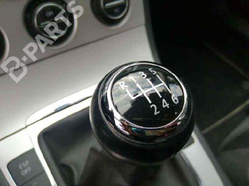 Left front seat VW PASSAT B6 (3C2) 1.4 TSI | BP8416669C15  - Image 10