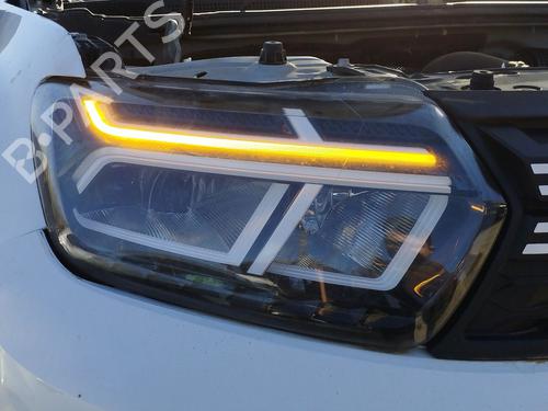 Used Right headlight Right headlight DACIA DUSTER (HM_) 1.0 TCe LPG (HMM6, HMMT) (91 hp) 40151728 40151728