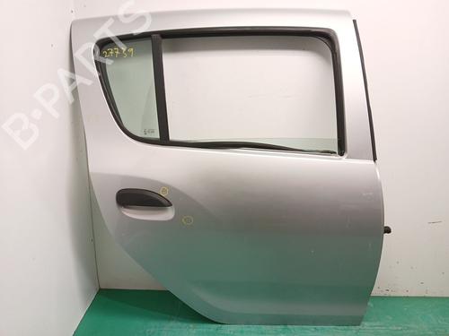 Used Right rear door DACIA SANDERO II 1.5 dCi 75 / Blue dCi 75 (B8JW, B8M4, B8AH, B8M7, B8M6) (75 hp) 30338229