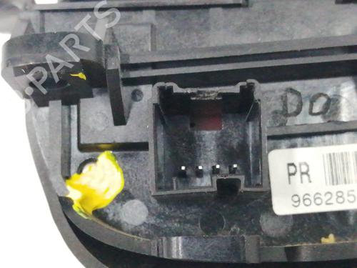 Steering wheel controls CHEVROLET CAPTIVA (C100, C140) | BP10543889E15