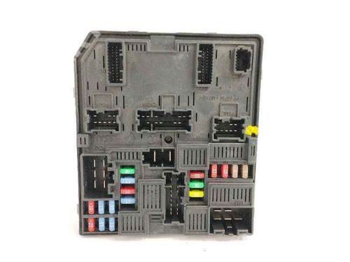Used Fuse box Fuse box RENAULT KADJAR (HA_, HL_) 1.6 dCi 130 4x4 (HLA4) (130 hp) 9649075 9649075