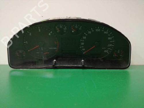 Used Instrument cluster AUDI A6 C5 (4B2, 4B4) 2.5 TDI (150 hp) 4645796
