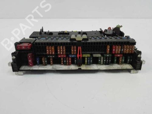 Used Fuse box BMW 3 (E46) [1997-2005]  6158339