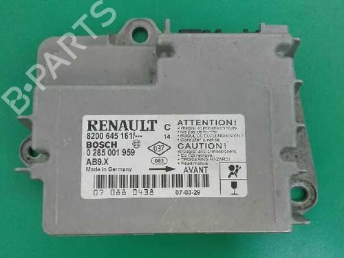 Used ECU airbags RENAULT CLIO III (BR0/1, CR0/1) [2005-2014]  3372116