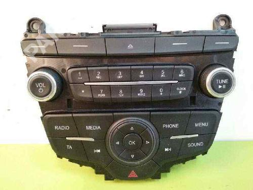 Bilradio FORD FOCUS I (DAW, DBW) 1.6 16V (100 hp) 1206329