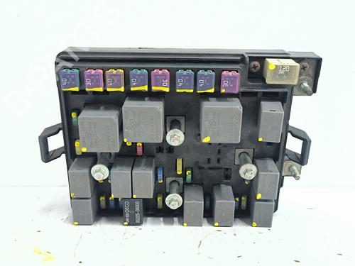 Used Fuse box Fuse box 36808366 36808366