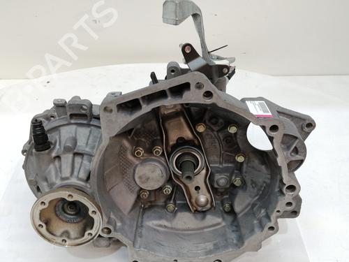 Used Gearbox VW NEW BEETLE (9C1, 1C1) 2.0 (115 hp) 16326404