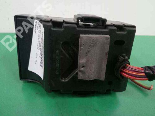 Fuse box OPEL CORSA E (X15)  | BP2688893E1 