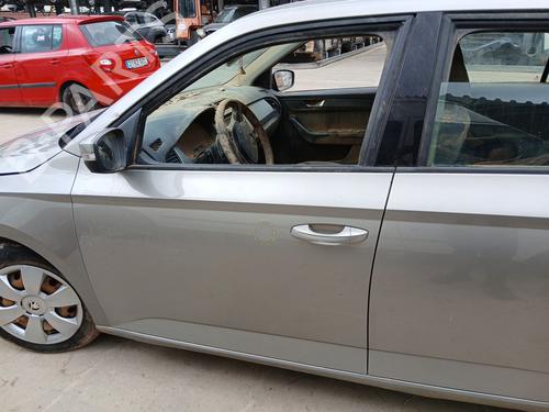 Used Left front door Left front door SKODA FABIA III (NJ3) 1.0 (75 hp) 36387789 36387789