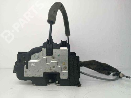 Used Front right lock NISSAN NV200 / EVALIA Bus [2010-2025]  8241321