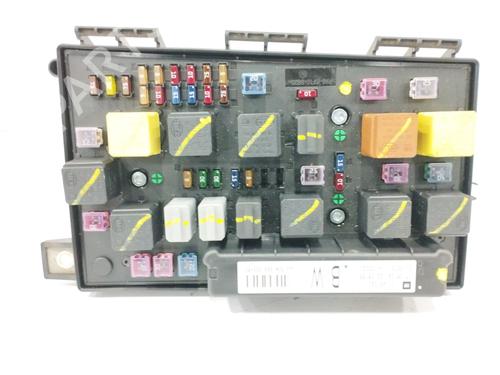 Used Fuse box OPEL ASTRA H (A04) 1.6 (L48) (105 hp) 11835797