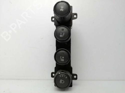 Used Switch SSANGYONG ACTYON I 200 Xdi 4WD (141 hp) 6123812